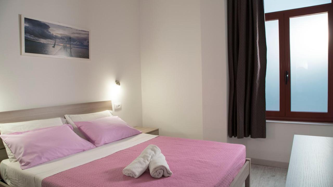I Suoni Del Mare Lejlighed Porto San Giorgio Eksteriør billede